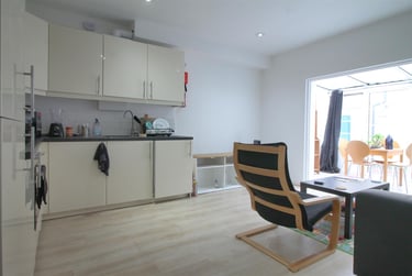 2 bed house, Thornton Court, Forth Place, Newcastle Upon Tyne, Newcastle, NE14ES - Image 4